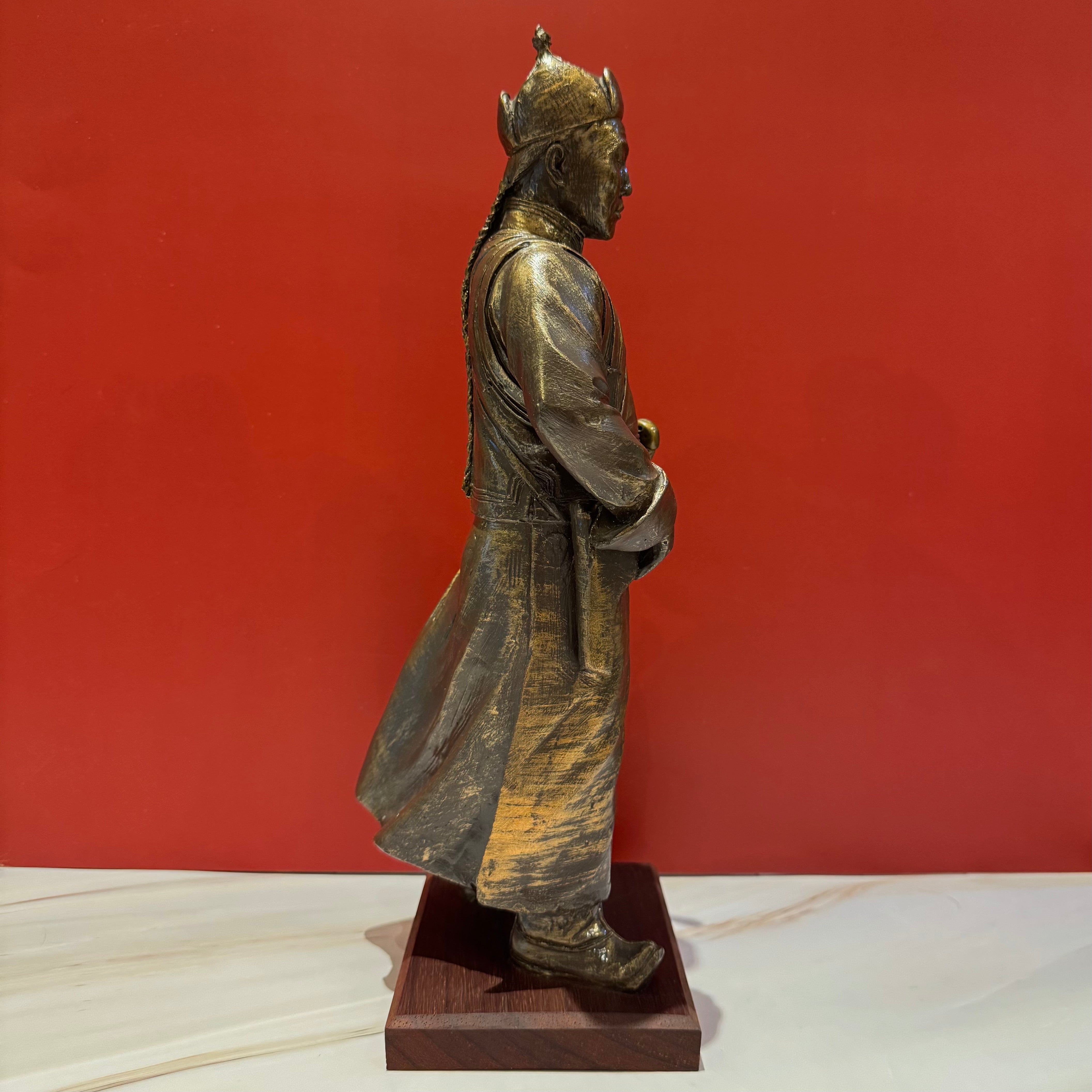 Mongolian Military Hero Magsarjav General Statuette Perfect