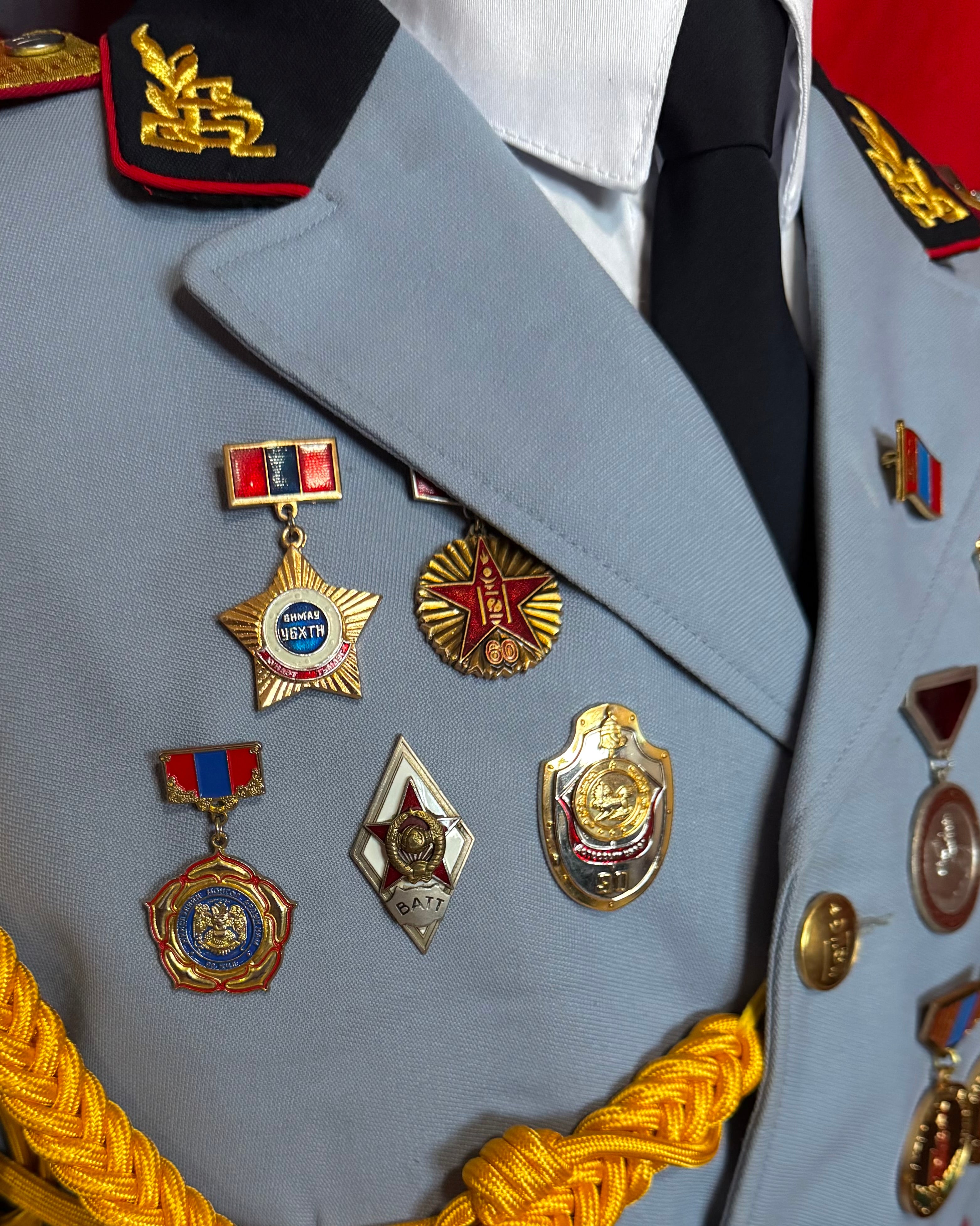 Mongolian Army Senior Officer's Parade Full Uniform w/ Awards – Complete Set