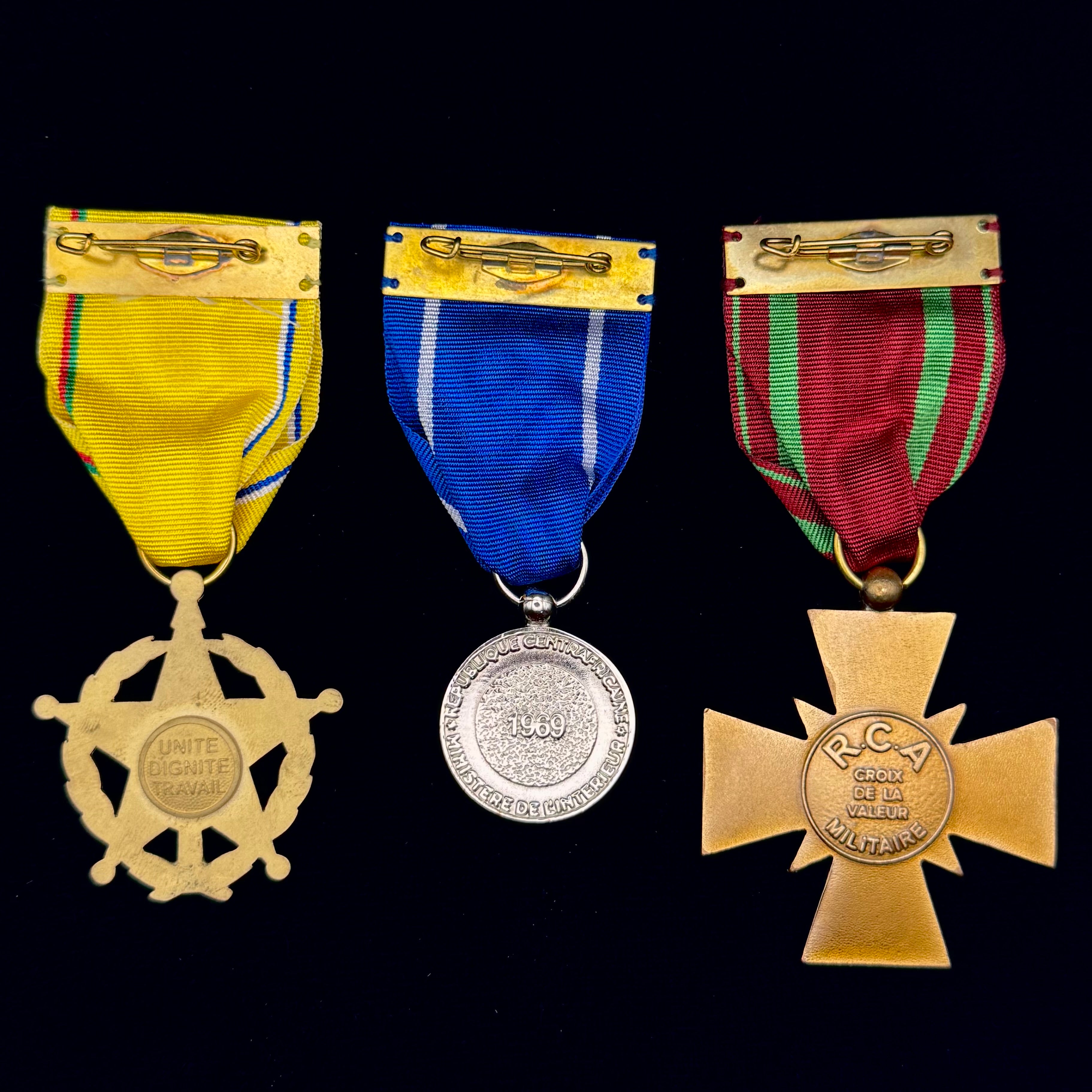 PMC Wagner CAR African Campaign Medal Group – Operation Toumba Zéndé Medal w/ Doc, Honneur et Fidélité, Military Merit Star & Military Valor Cross – Rare Award Set