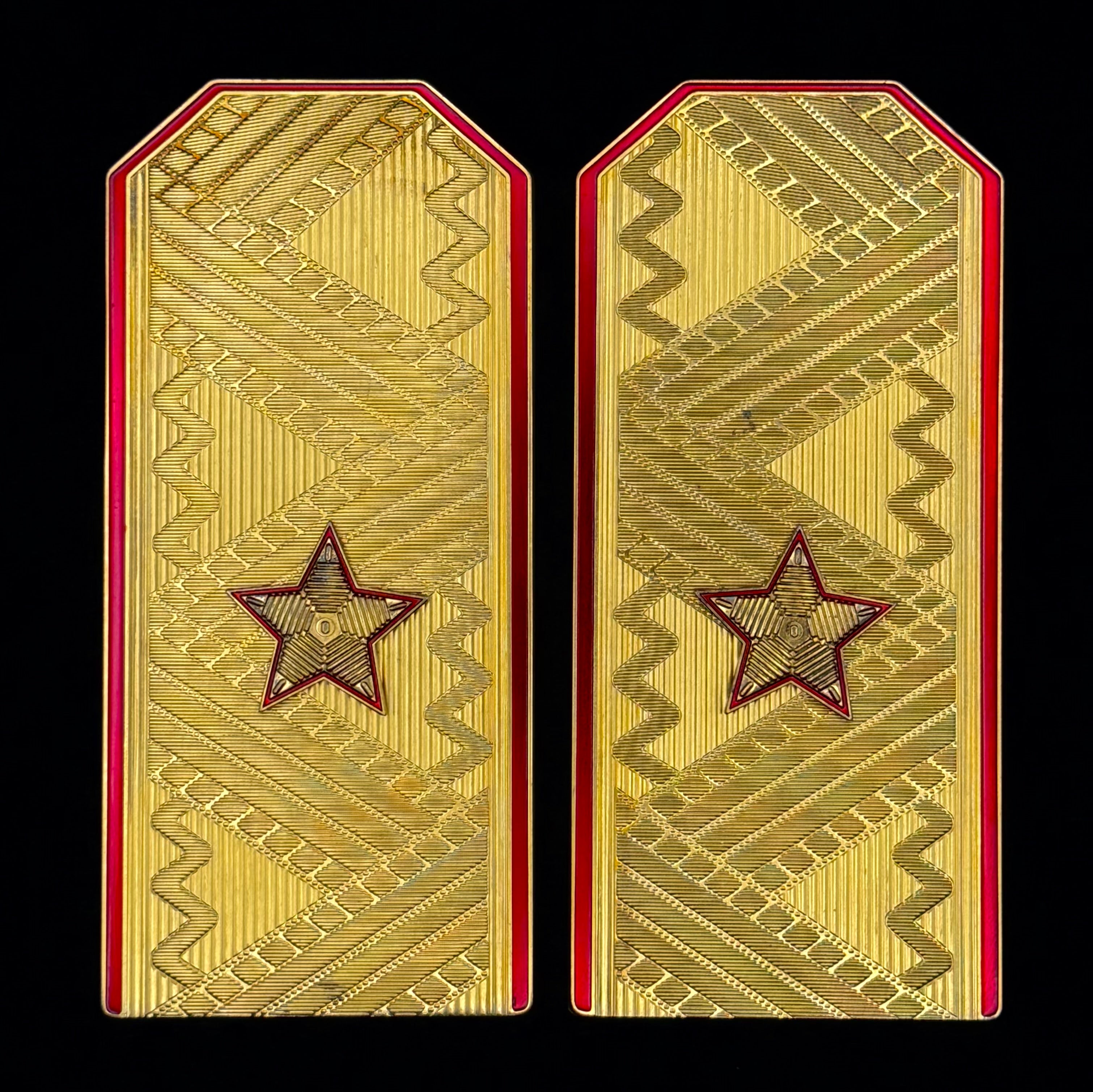 Russian MVD Major General Shoulder Boards Desk Display with Award Case – 925 Silver Gold Plated 606.8g – Moscow Mint – Rare Official Award