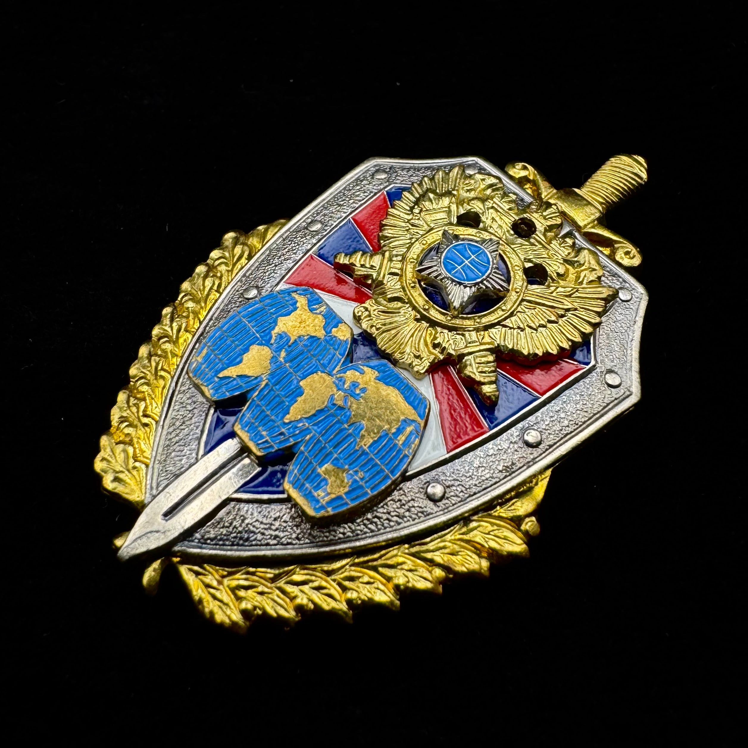 Russian SVR Foreign Intelligence Honorary Badge with World Map “M” Emblem – Rare Award