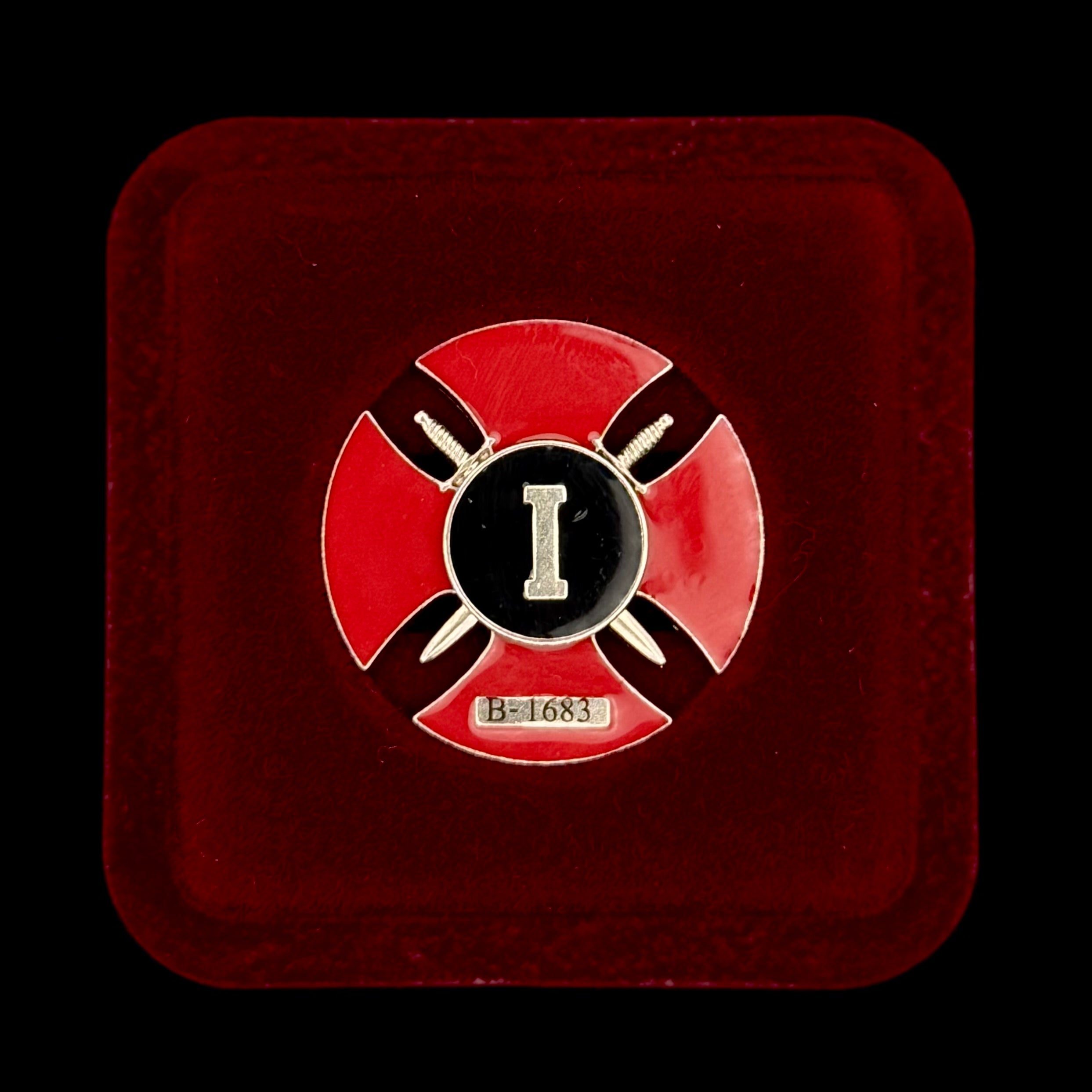 PMC Wagner 1st Wound Cross Badge with Original Case – Official Issue, Fighter Numbered, Rare Survivorship Award