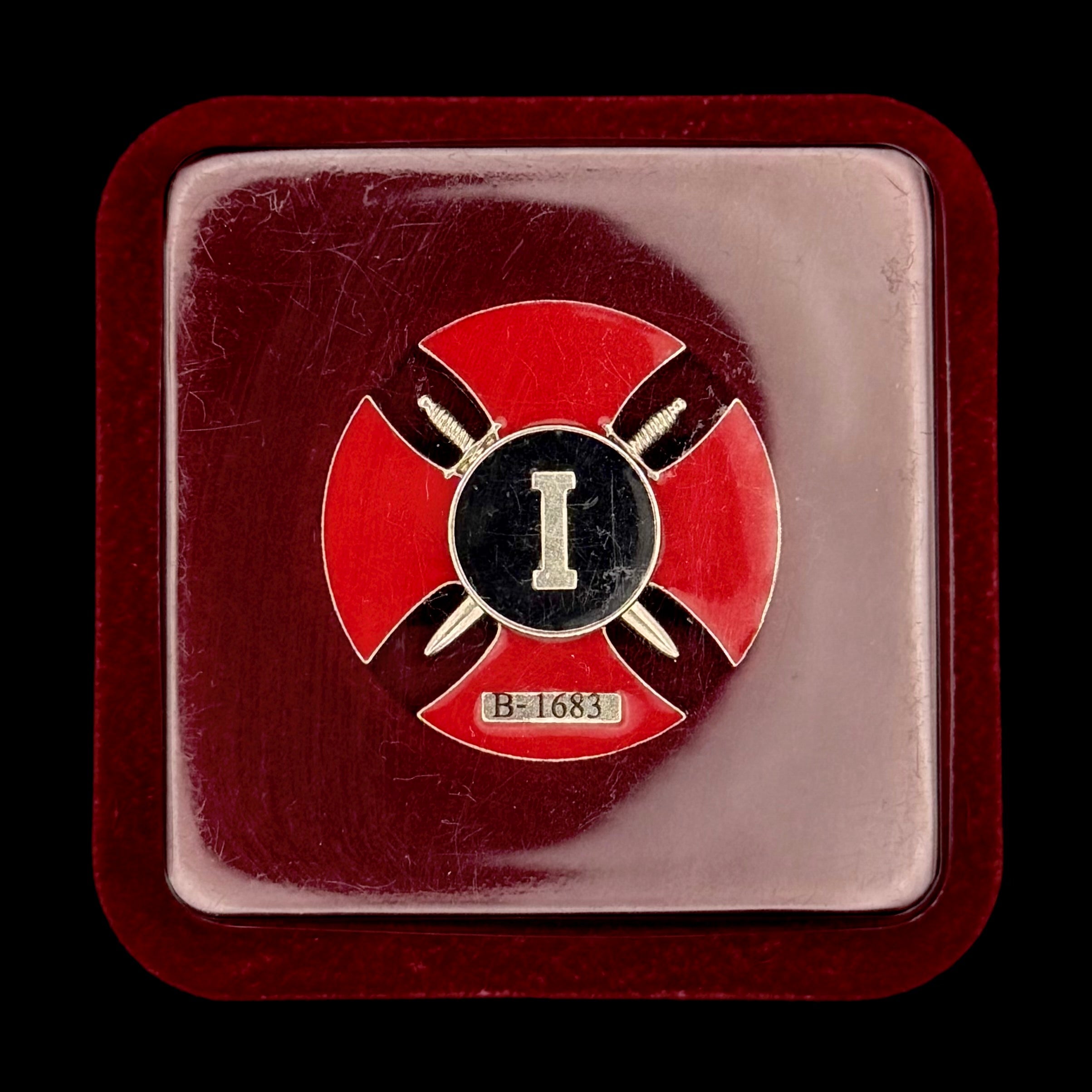 PMC Wagner 1st Wound Cross Badge with Original Case – Official Issue, Fighter Numbered, Rare Survivorship Award