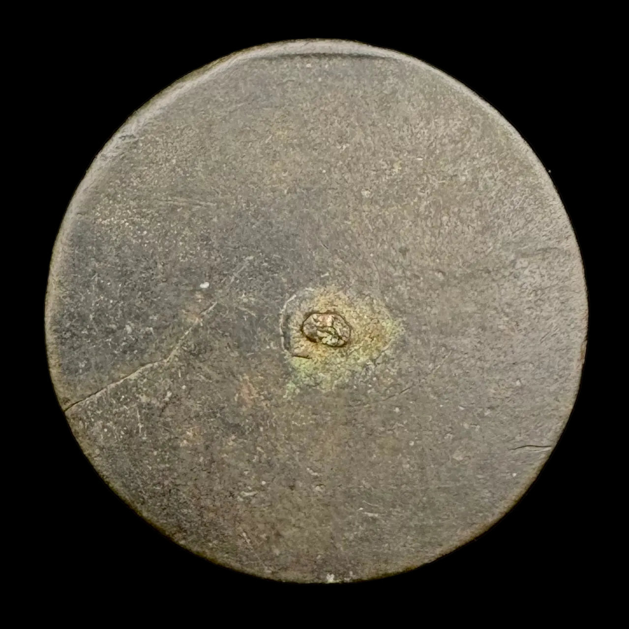 XVIII–XIX Century Antique Hatman Portrait Button – Age Crack, Unattributed Origin, Exceptionally Rare