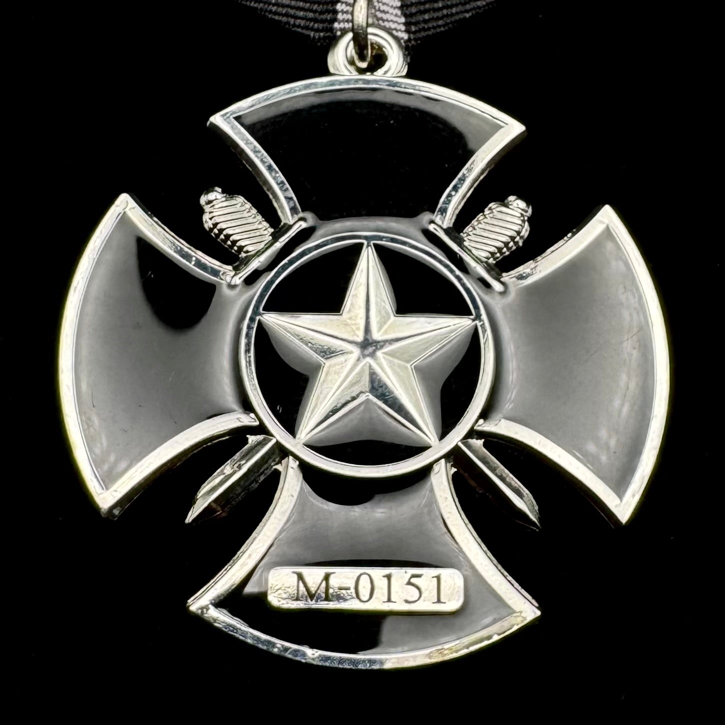 2017 PMC Wagner “Black Cross” Combat Service Trench Cross Medal – Syria Operation, Heavy Sword Variant, Fighter Numbered, Rare Issued Award