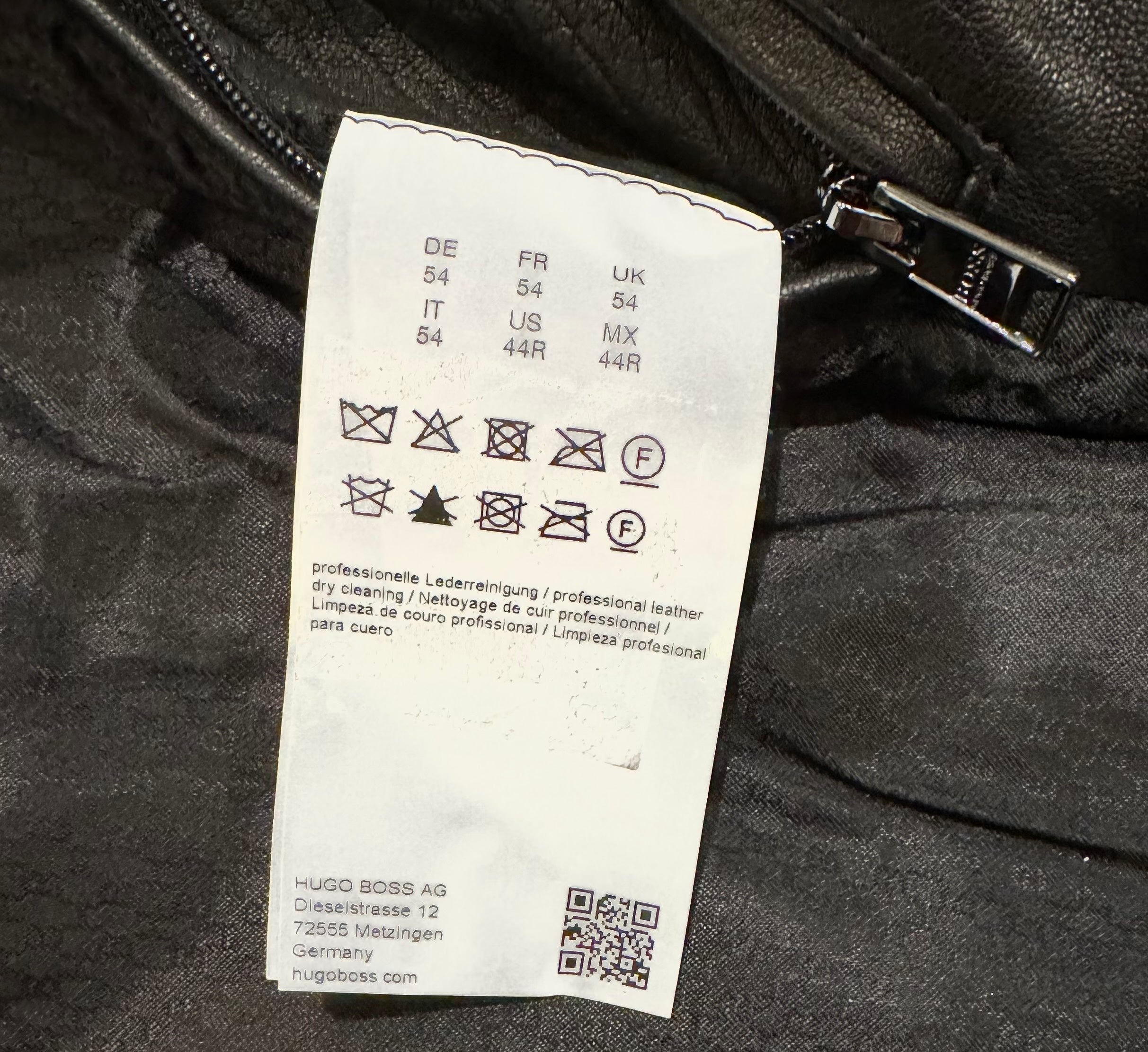 Hugo Boss Davlon Leather Jacket Size US 44R EU 54 Made In Germany MSRP $2,995