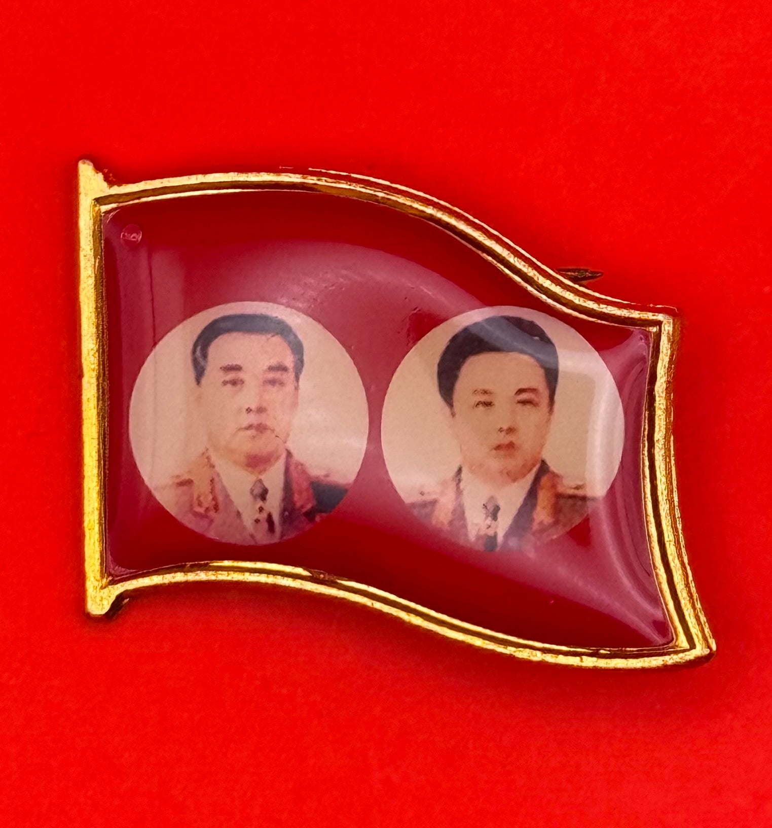 DPRK Kim Il Sung & Kim Jong Il Supreme Leaders Badge