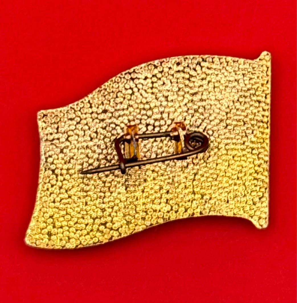 DPRK Kim Il Sung & Kim Jong Il Supreme Leaders Badge