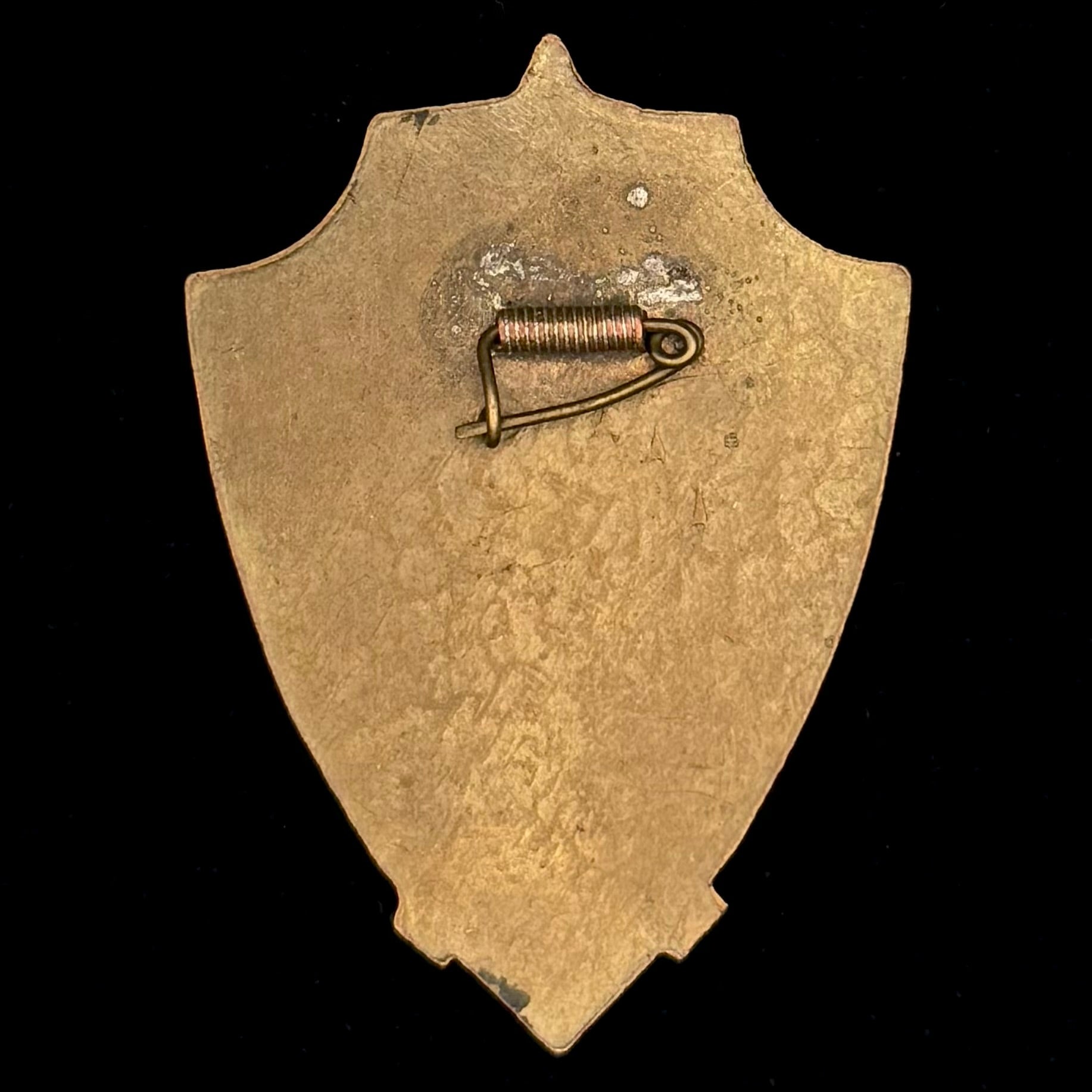 1970s Mongolian People’s Army “Excellent Trainee” Badge – Rare Large Variation, Original Issue