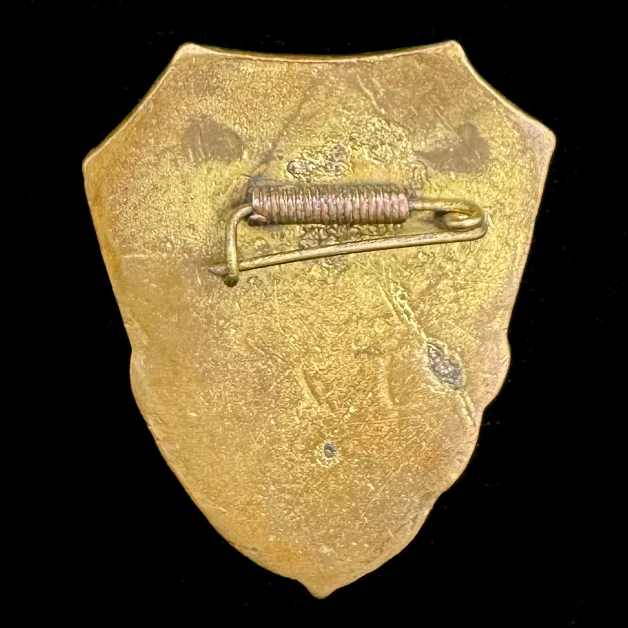 1960s Mongolian People’s Army “Excellent Shooter” Badge – Rare Original Issue