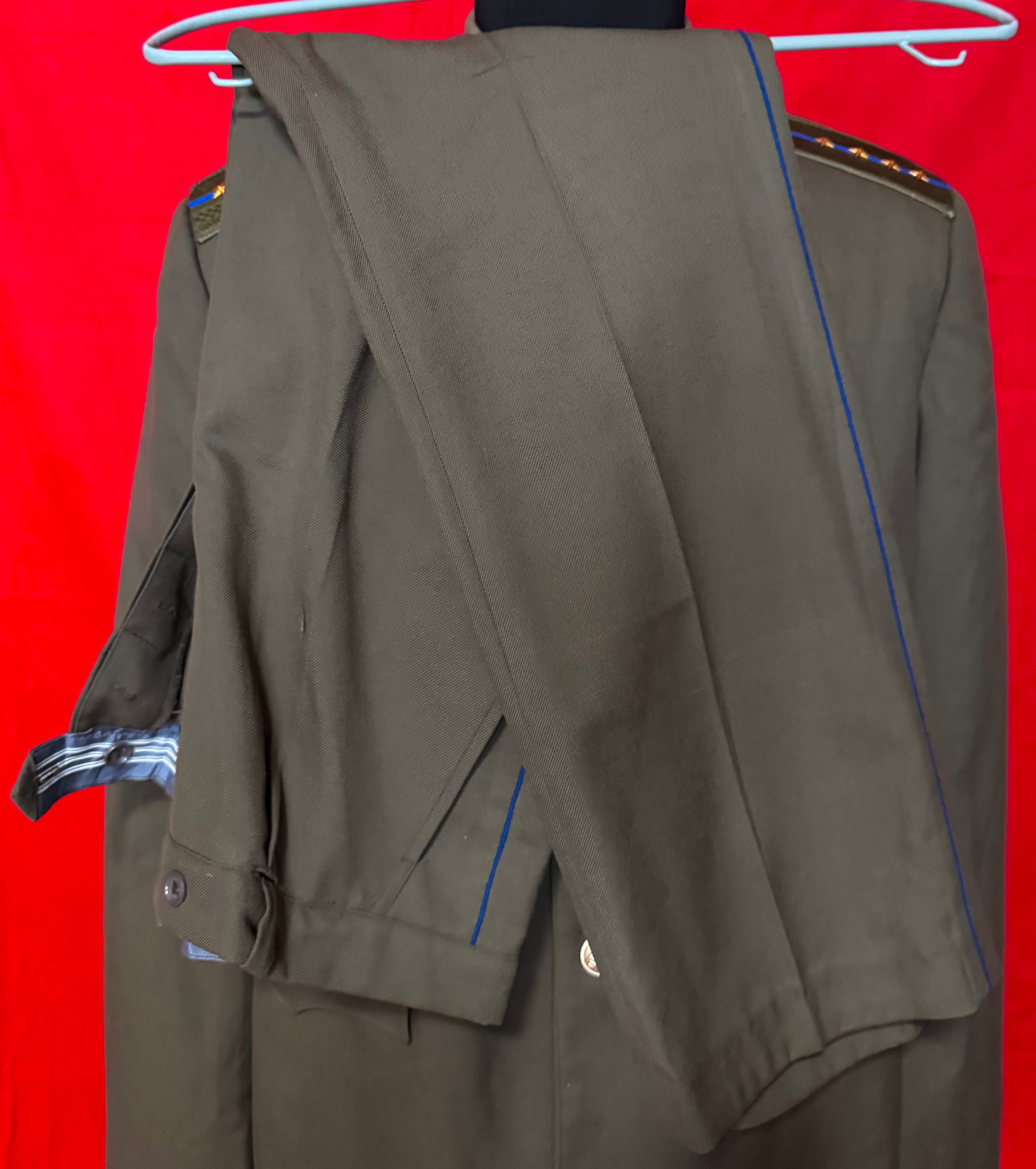 1980s Mongolian Air Force Captain’s Full Uniform w/ Awards – Rare Complete Set