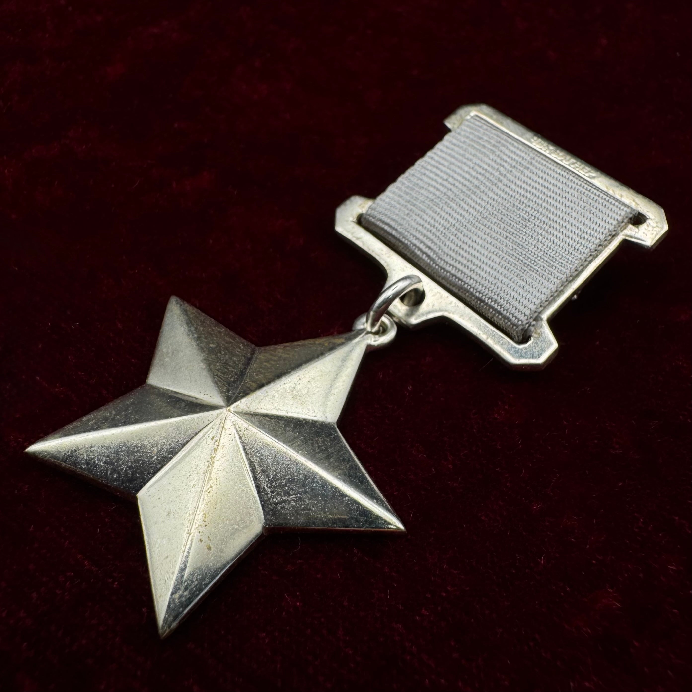 PMC Wagner “Platinum Star” Hero Medal – Ultra Rare Everyday Wear Issue