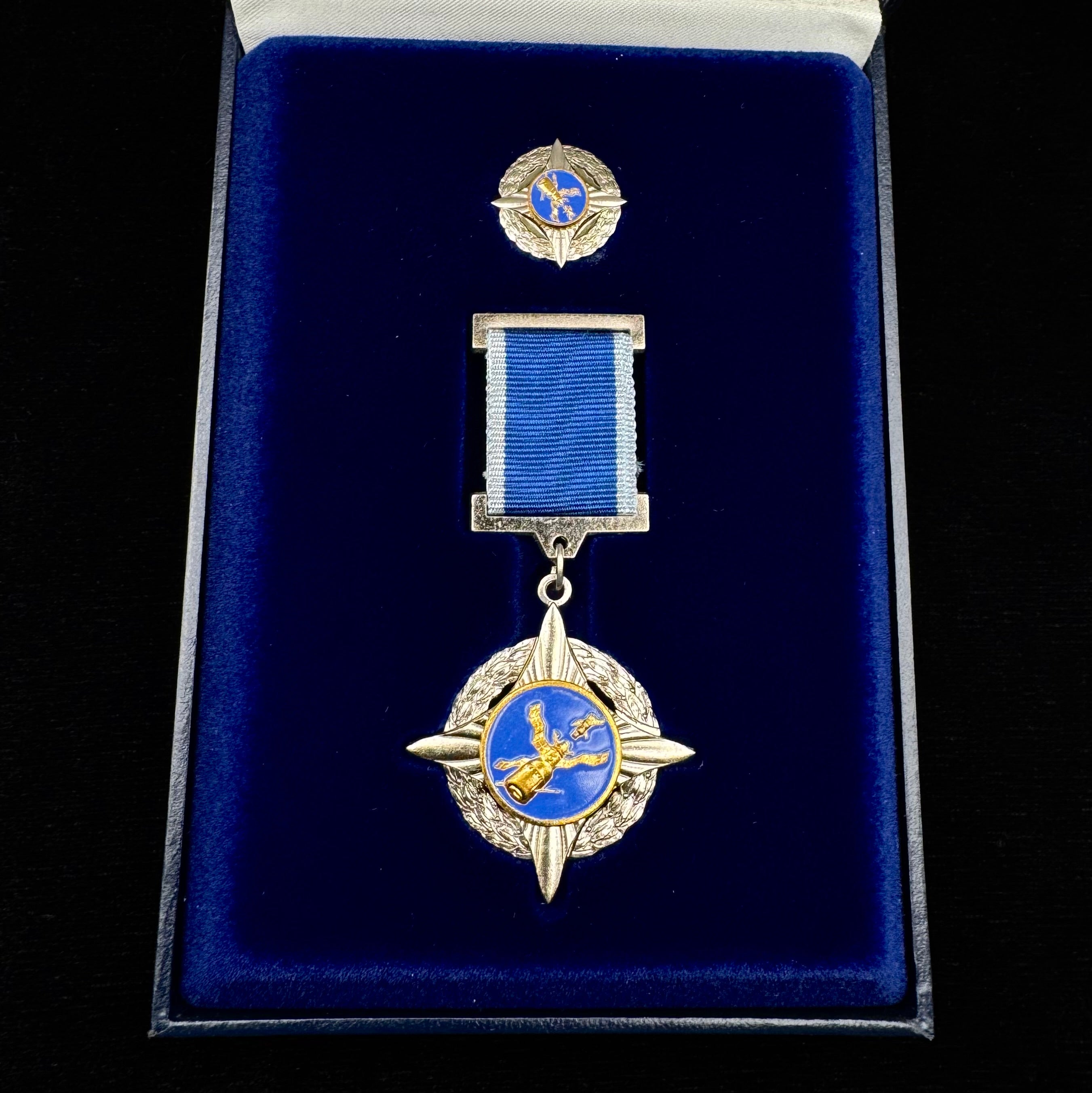 Russian Space Agency "For Assistance to Space Activities" Badge with Pin & Case – Extremely Low Serial No. 0051 – Saint Petersburg Mint