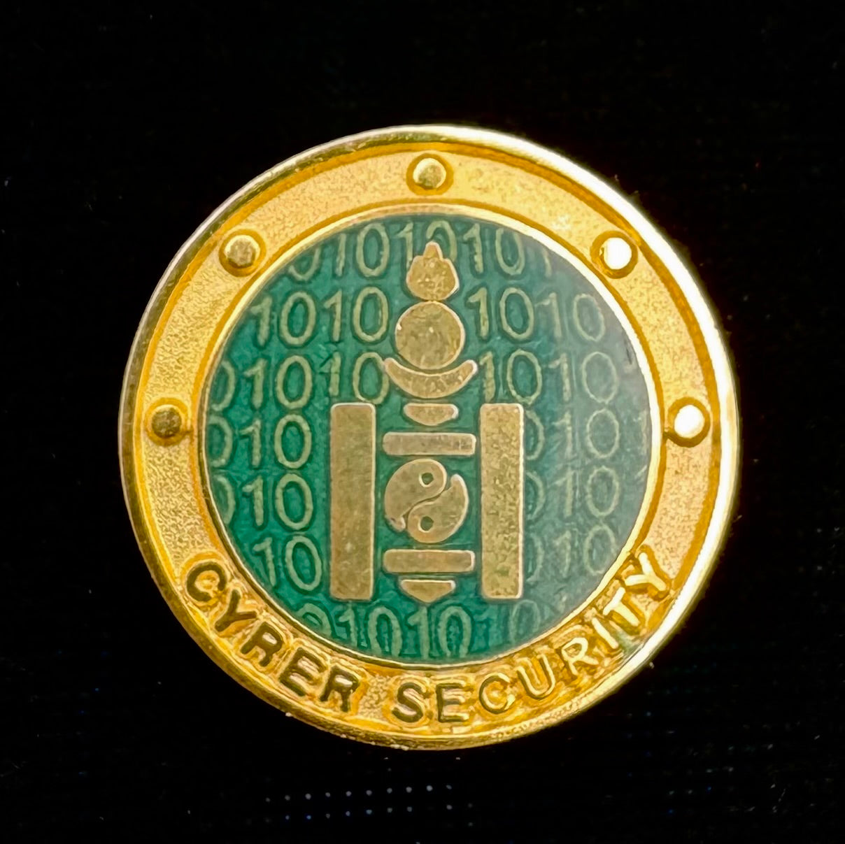 Mongolian Intelligence Agency Cyber Security 80th Anniversary Badge & Pin – Rare Official Award