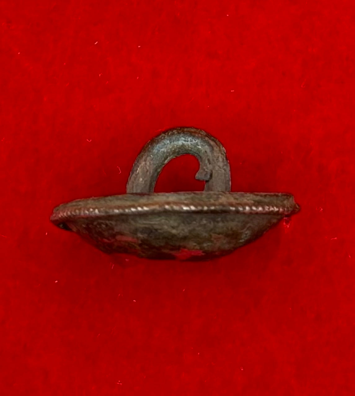 17-18th Century Qing Dynasty Manchu Military Antique Button