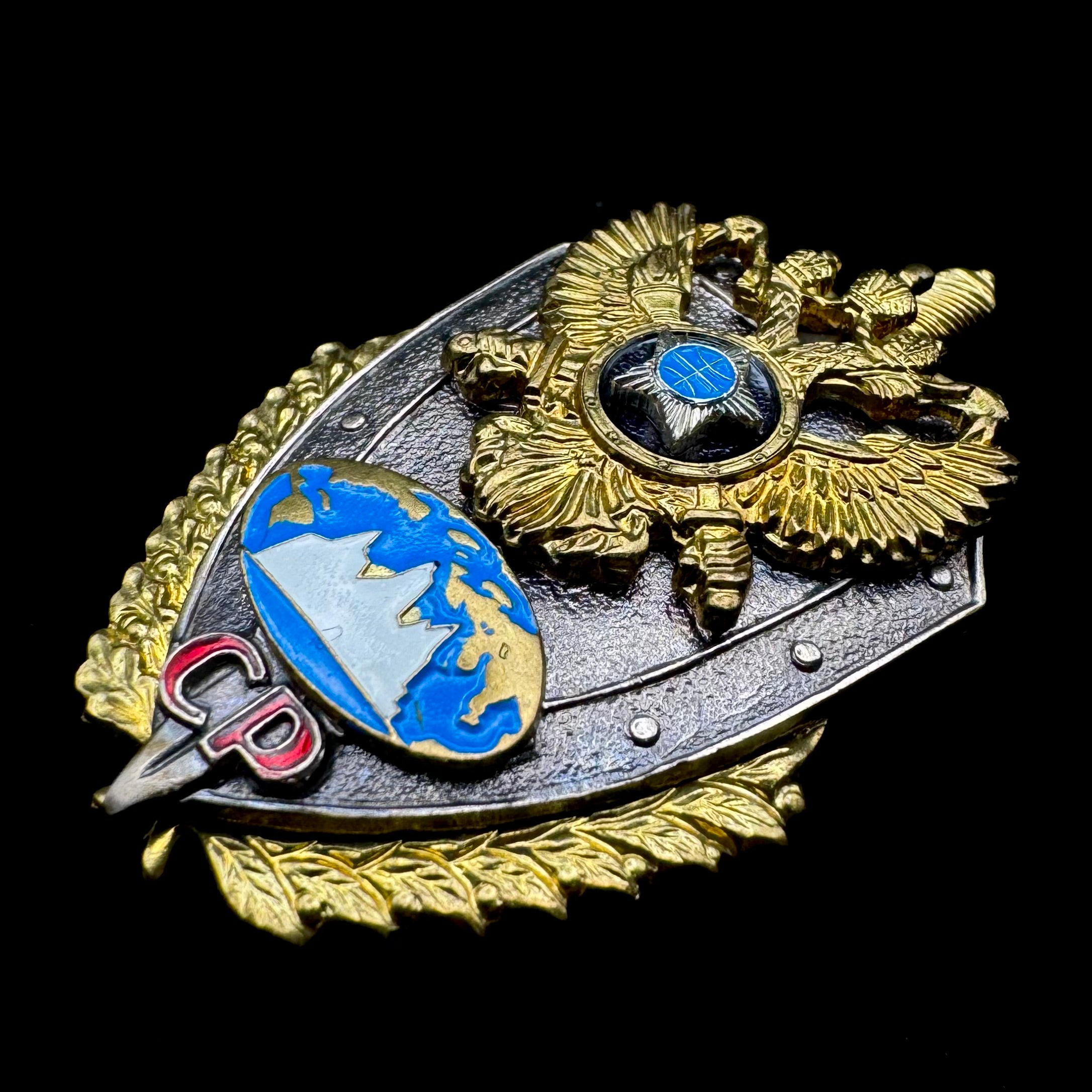 Russian SVR Foreign Intelligence Directorate Strategic Intelligence “Iceberg” Honorary Badge – Rare Official Issue