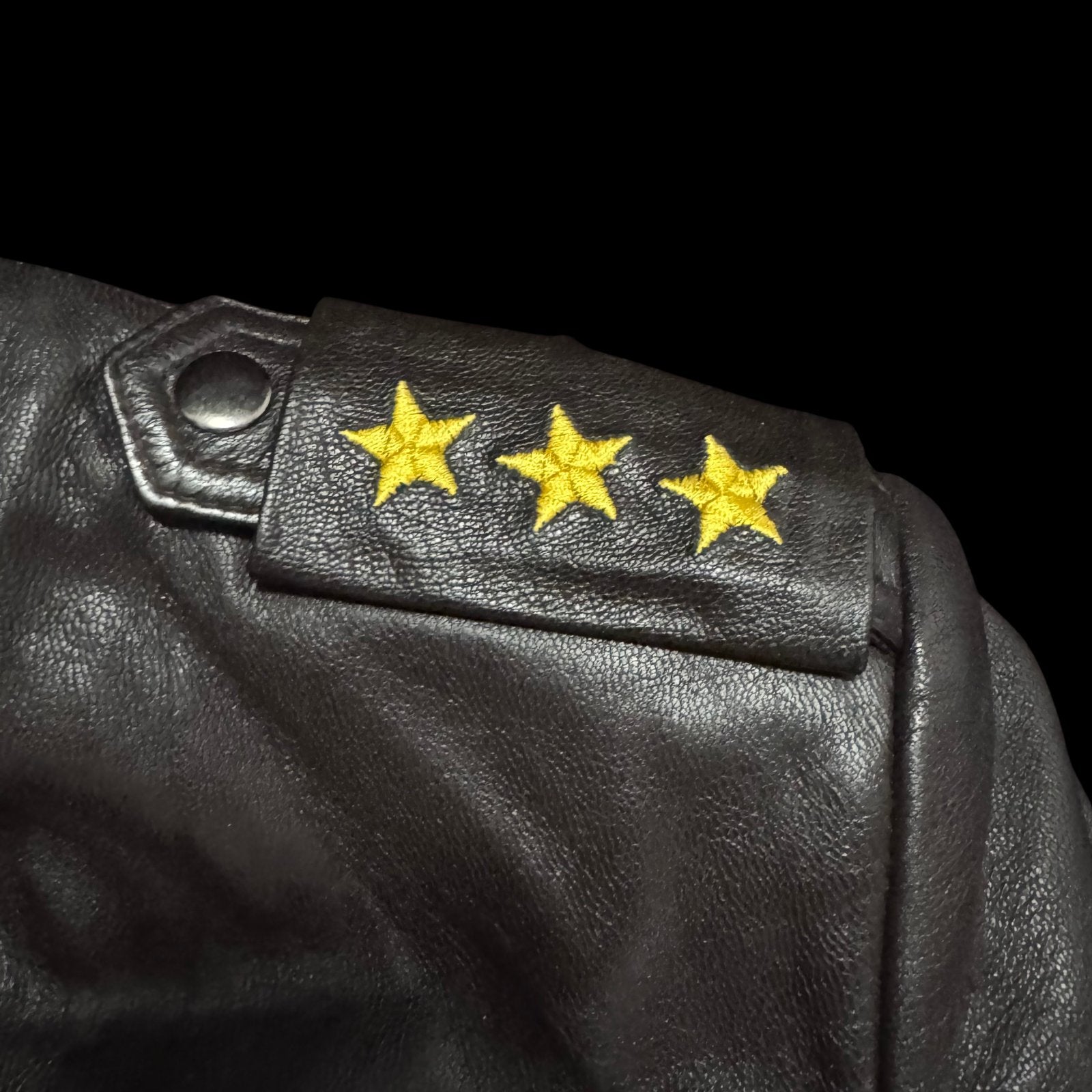 Mongolian Armed Forces Officer Leather Greatcoat – Genuine Goatskin, Sheepskin Collar & Quilted Liner, Size Medium EU-48, Unworn Original Issue