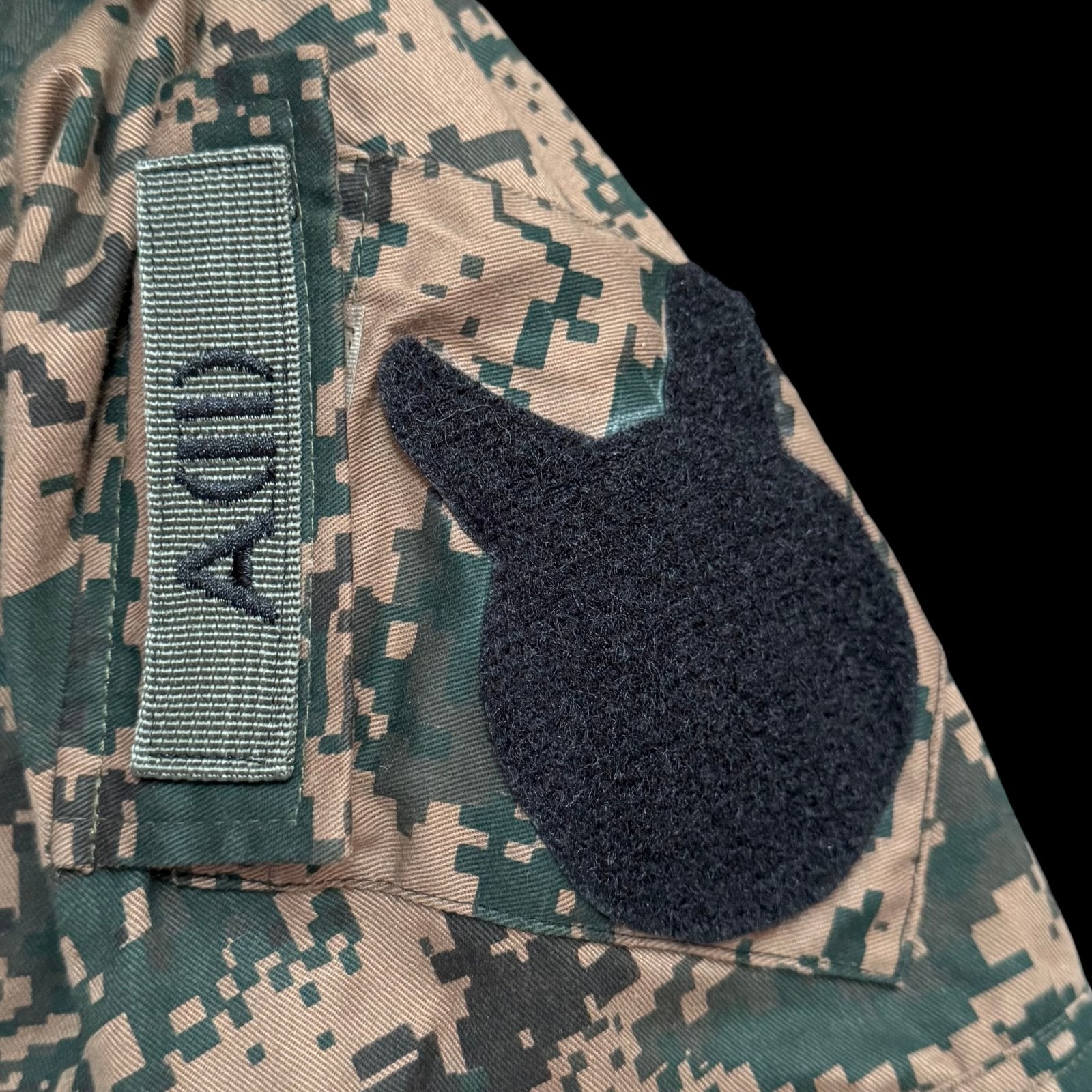 2010s Mongolian Intelligence Agency Officer Camouflage Uniform Set – Size Large, Original Unworn Issue, Rare Pattern